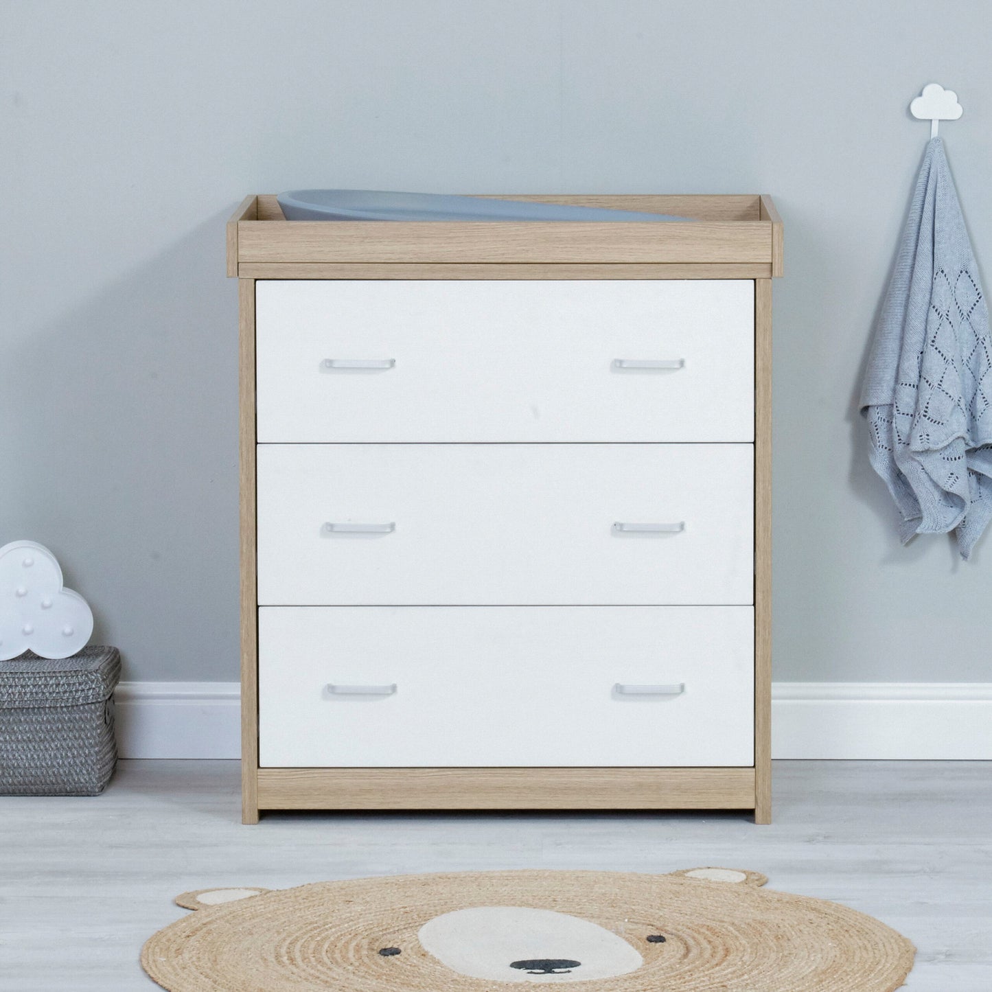 Veni 3 Piece Nursery Furniture Sets with Drawer – Oak White