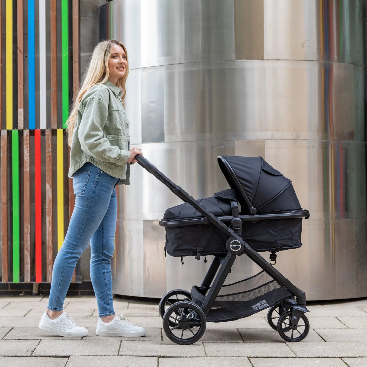 Babymore Mimi Travel System Pecan i-Size Car Seat – Black