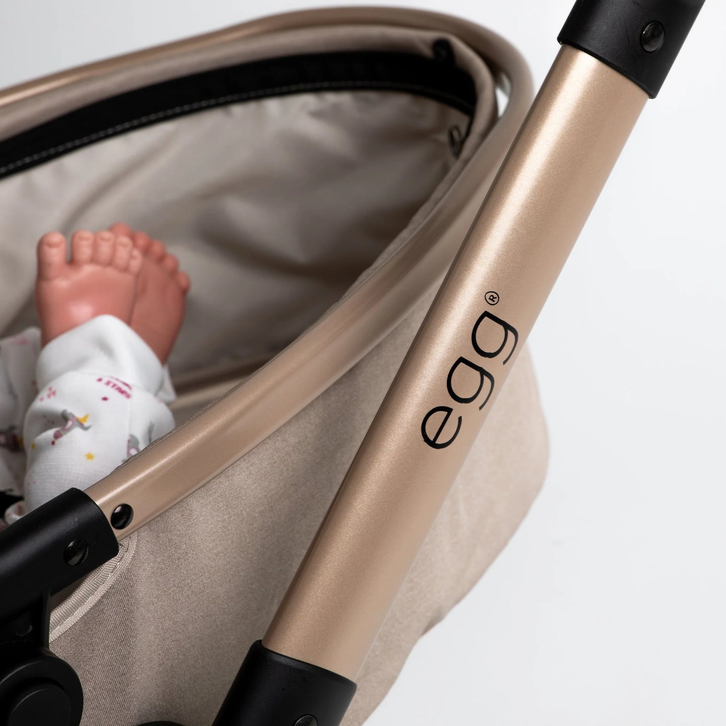 EGG® DOLLS PRAM - FEATHER