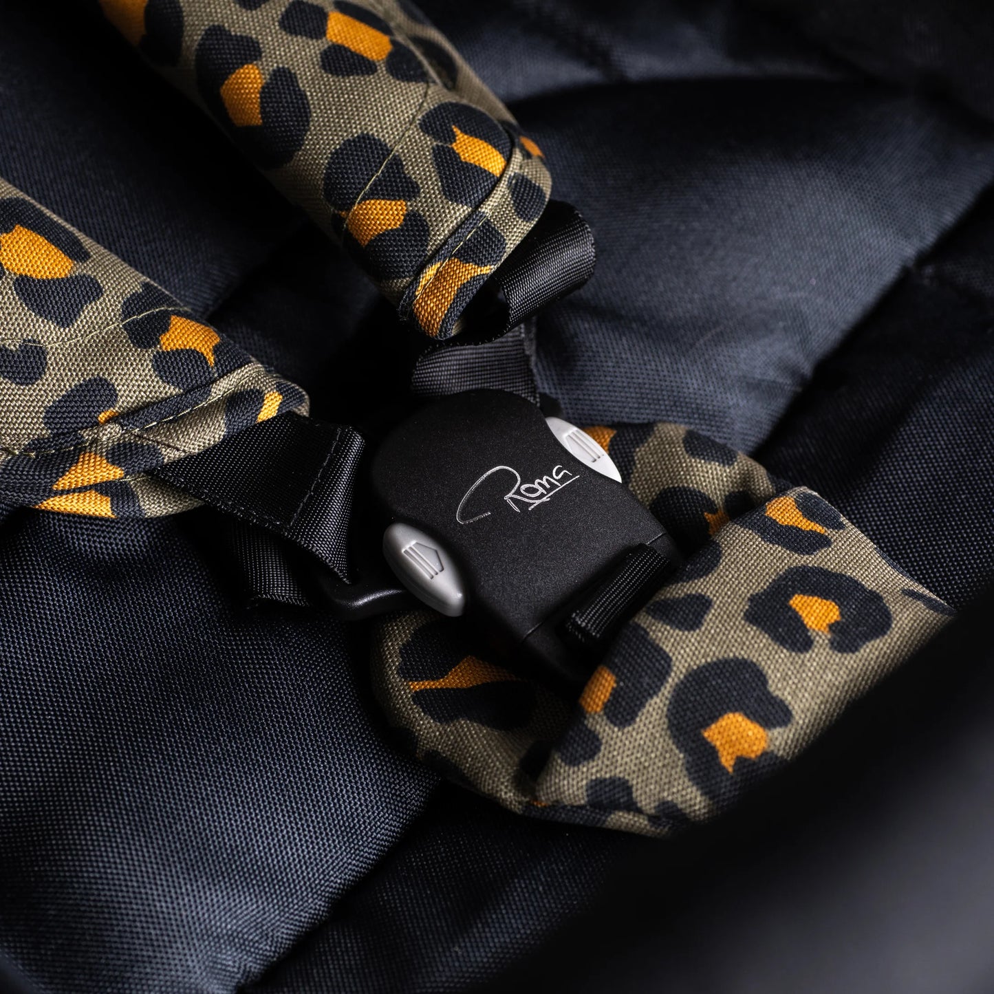 ROMA CAPSULE³ - KHAKI LEOPARD