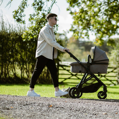 Red Kite Push Me Savanna i Travel System - Grey