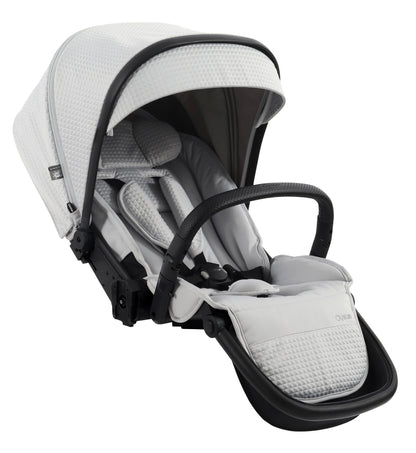 Oyster4 Tandem Seats