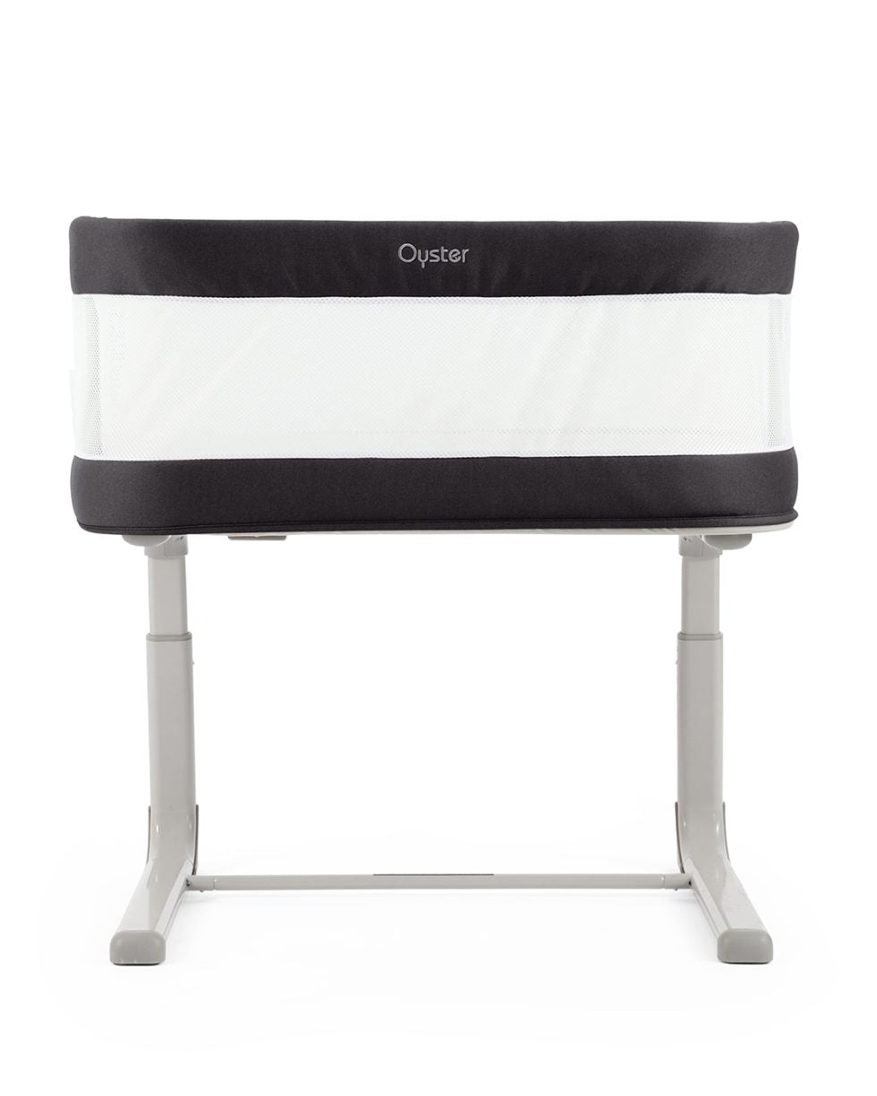 Oyster Wiggle Crib - Carbonite