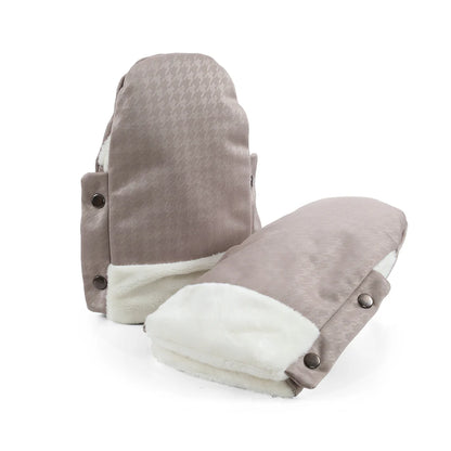 Egg Handmuffs