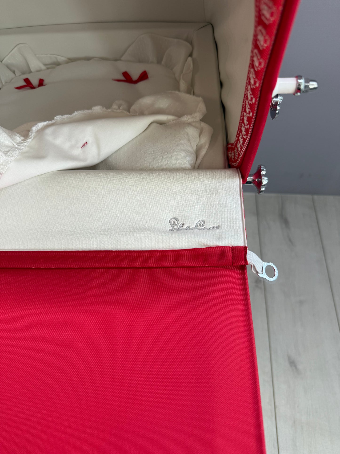 Silver Cross Rose Red Limited Edition Dolls Pram